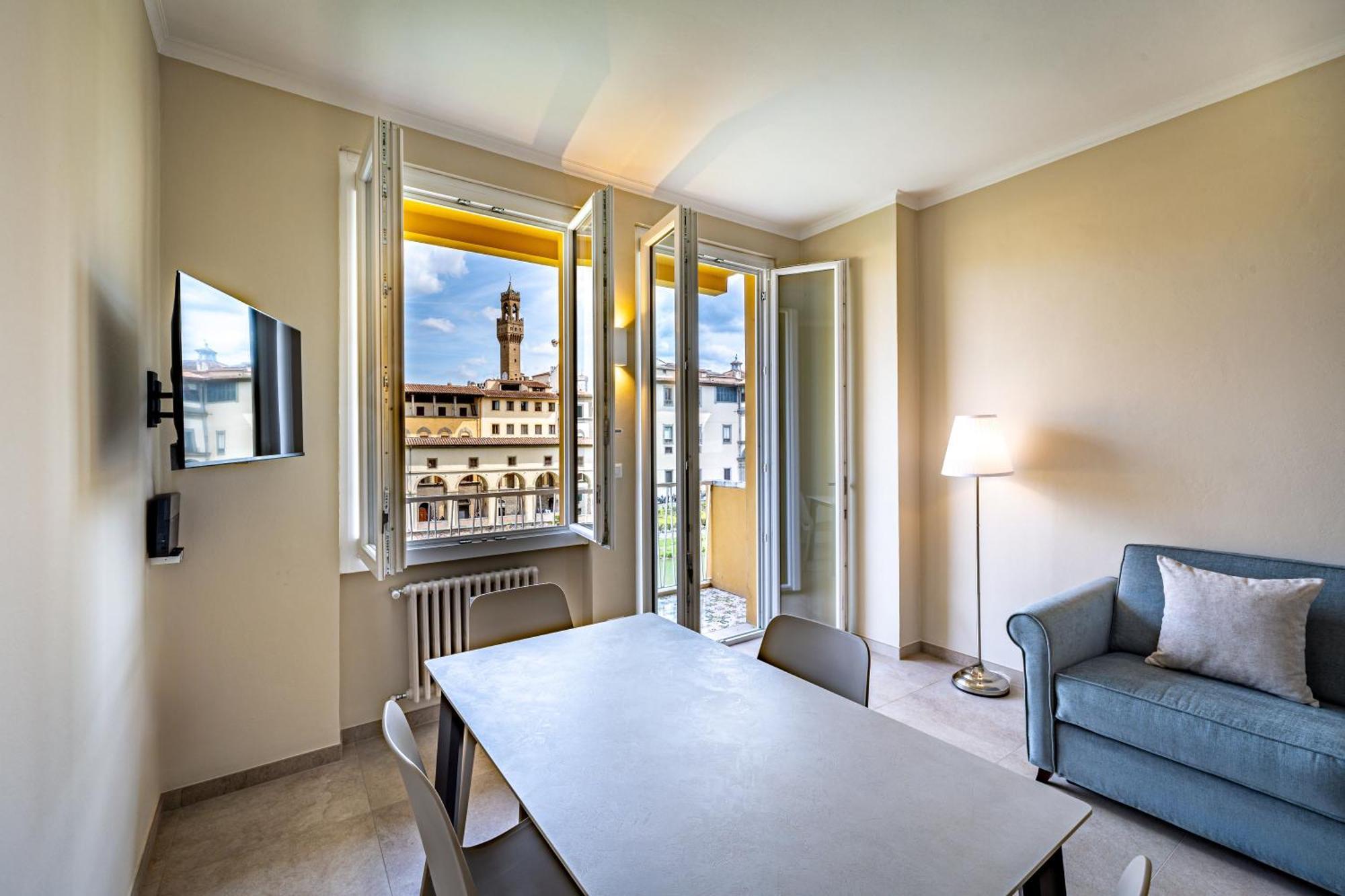 Yd Balcony On Pontevecchio View Apartman Firenze Kültér fotó