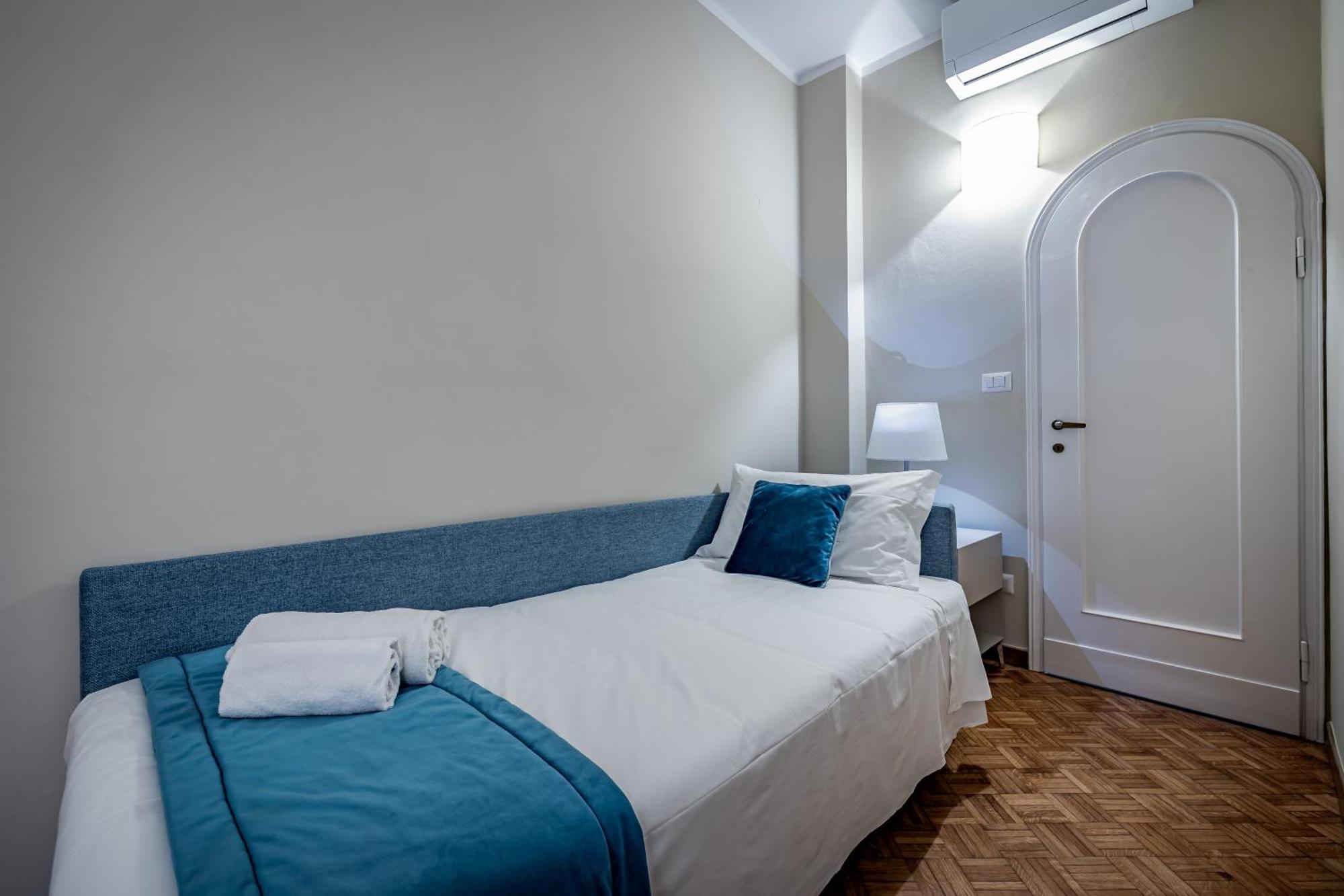 Yd Balcony On Pontevecchio View Apartman Firenze Kültér fotó